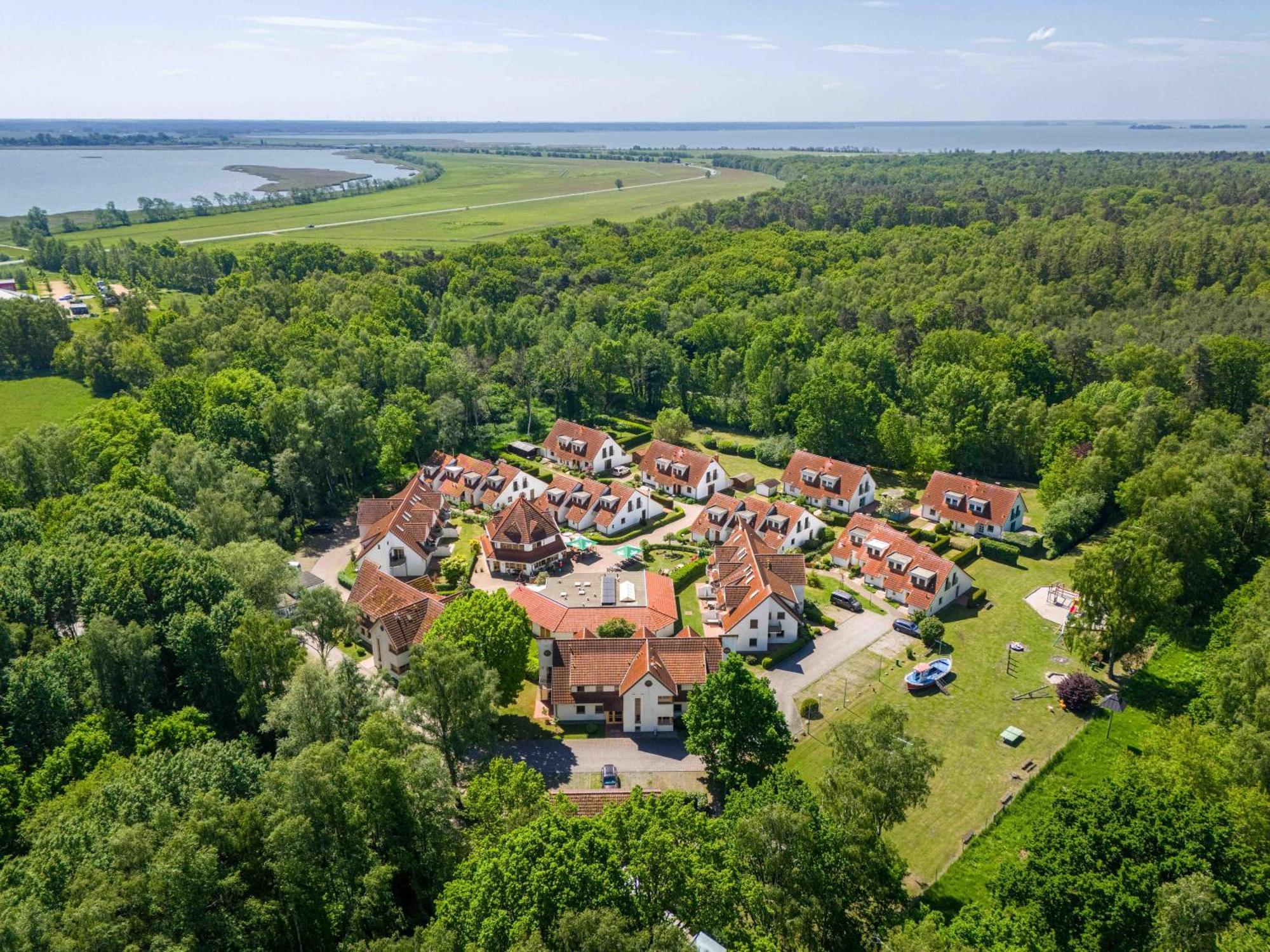 Ferienpark Freesenbruch Wohnung 4 5 - Kranichtanz Zingst Eksteriør bilde